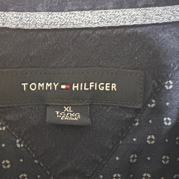 Tommy Hilfiger Navy/white Patterned Casual Shirt, size XL - Picture 2 of 8